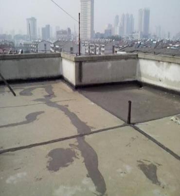随州漏水维修 楼顶漏水是什么原因，楼顶漏水维修方法是什么?
